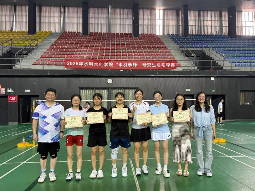 4e3901f9fdaf2518de0250b19021ce8